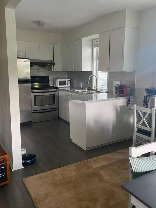 4 Bedroom Upper Level Kits Home Vancouver Luaran gambar