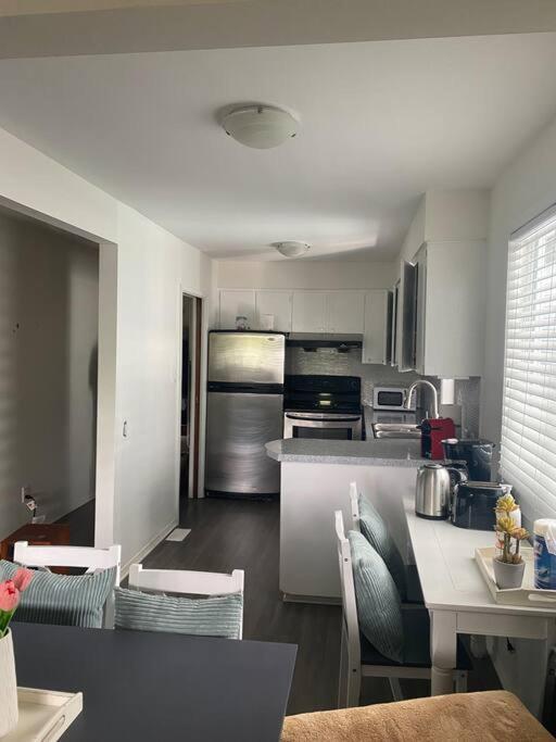 4 Bedroom Upper Level Kits Home Vancouver Luaran gambar