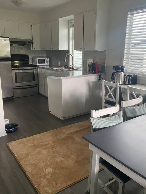 4 Bedroom Upper Level Kits Home Vancouver Luaran gambar