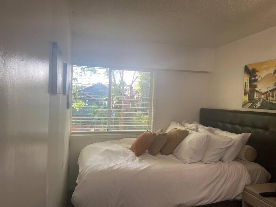 4 Bedroom Upper Level Kits Home Vancouver Luaran gambar
