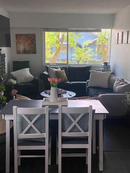4 Bedroom Upper Level Kits Home Vancouver Luaran gambar