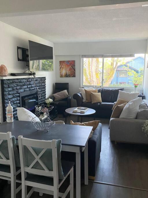 4 Bedroom Upper Level Kits Home Vancouver Luaran gambar