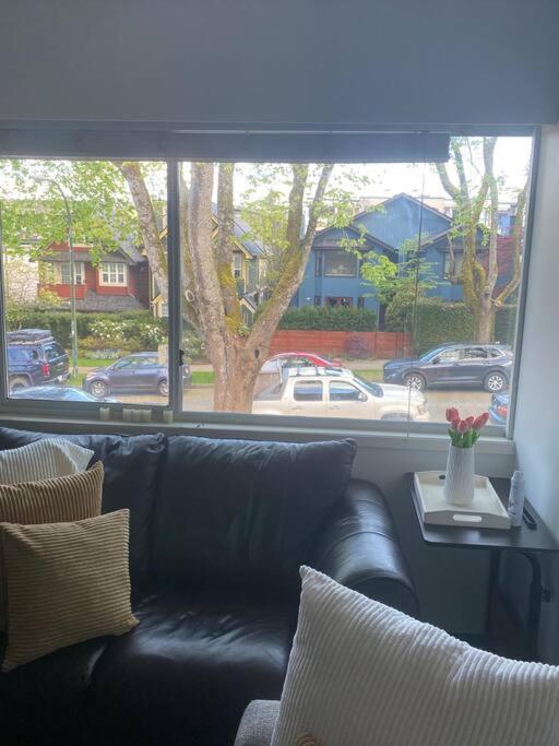 4 Bedroom Upper Level Kits Home Vancouver Luaran gambar