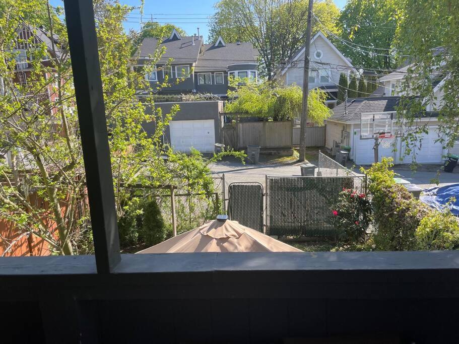 4 Bedroom Upper Level Kits Home Vancouver Luaran gambar